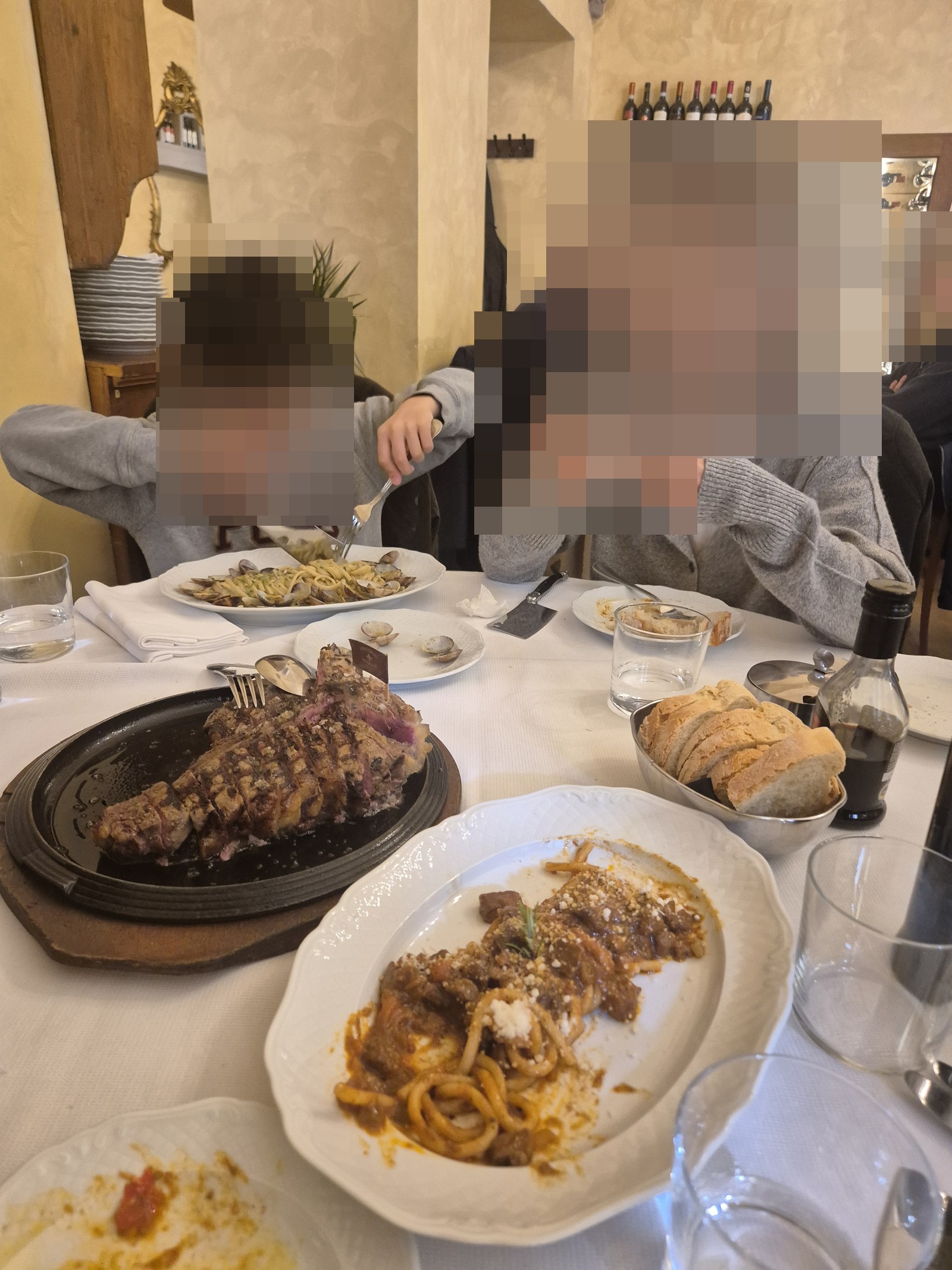 점심 테이블