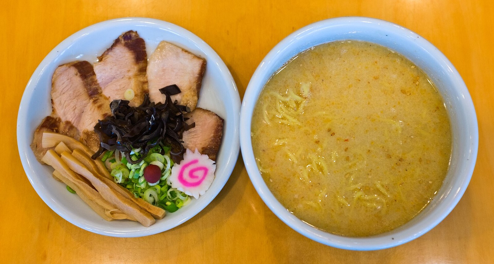 산토카 라멘 메뉴 사진(사진은 해외 지점)